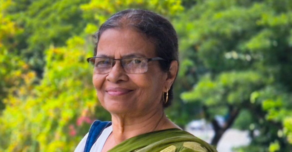 7 Easy Medicinal Plants to Grow at Home, Backed by Botany Research Expert