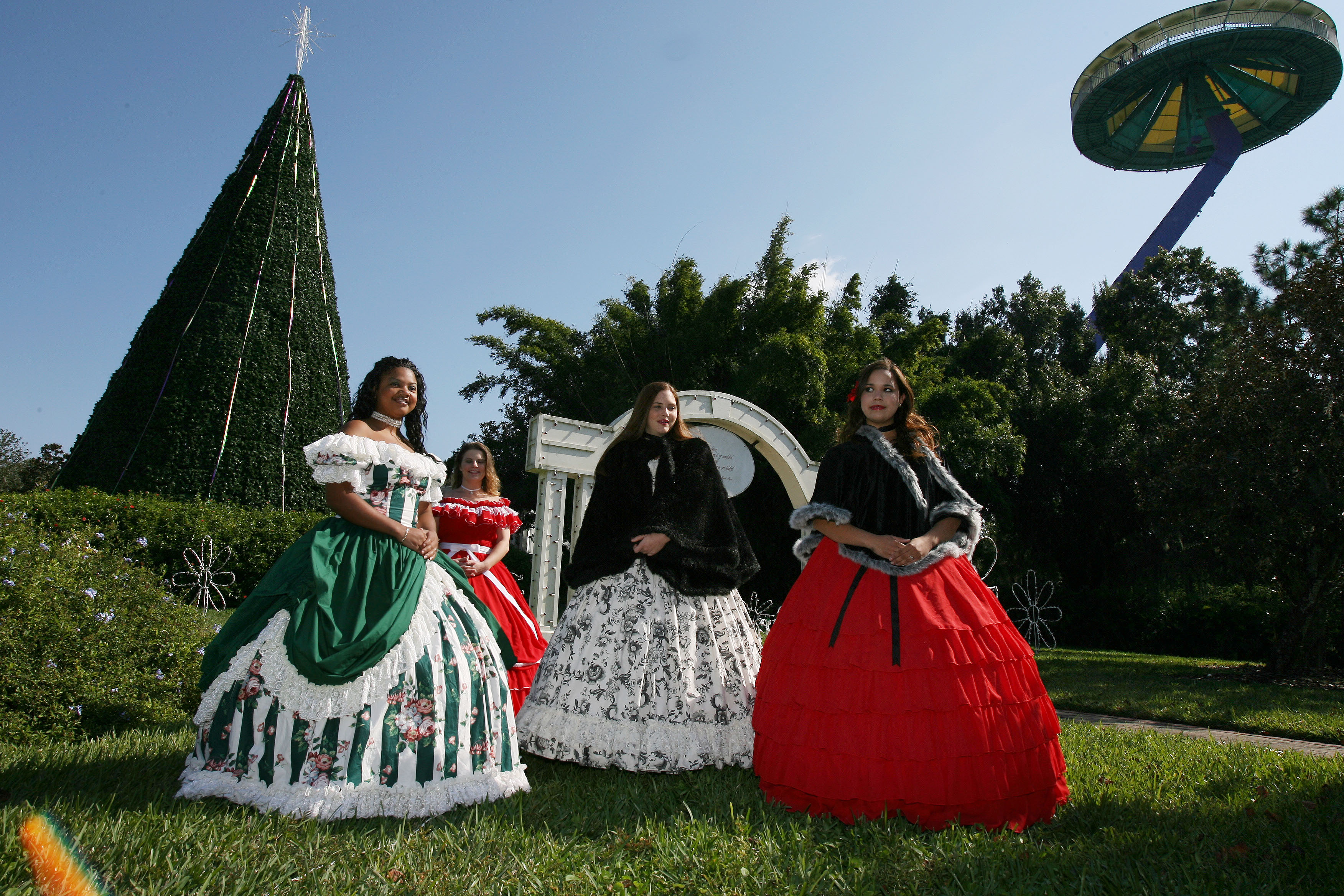 The Belles pose for a photo (L-R) Joanna Babers, Amanda...