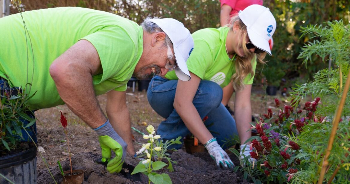 Volunteers plant 'Power to Care' community garden in Labelle | WGCU News