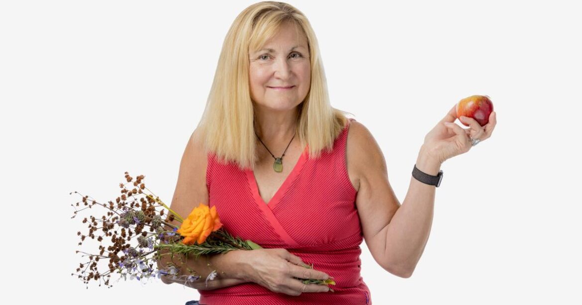 Jeanette Marantos, L.A. Times plants reporter, dies at 70