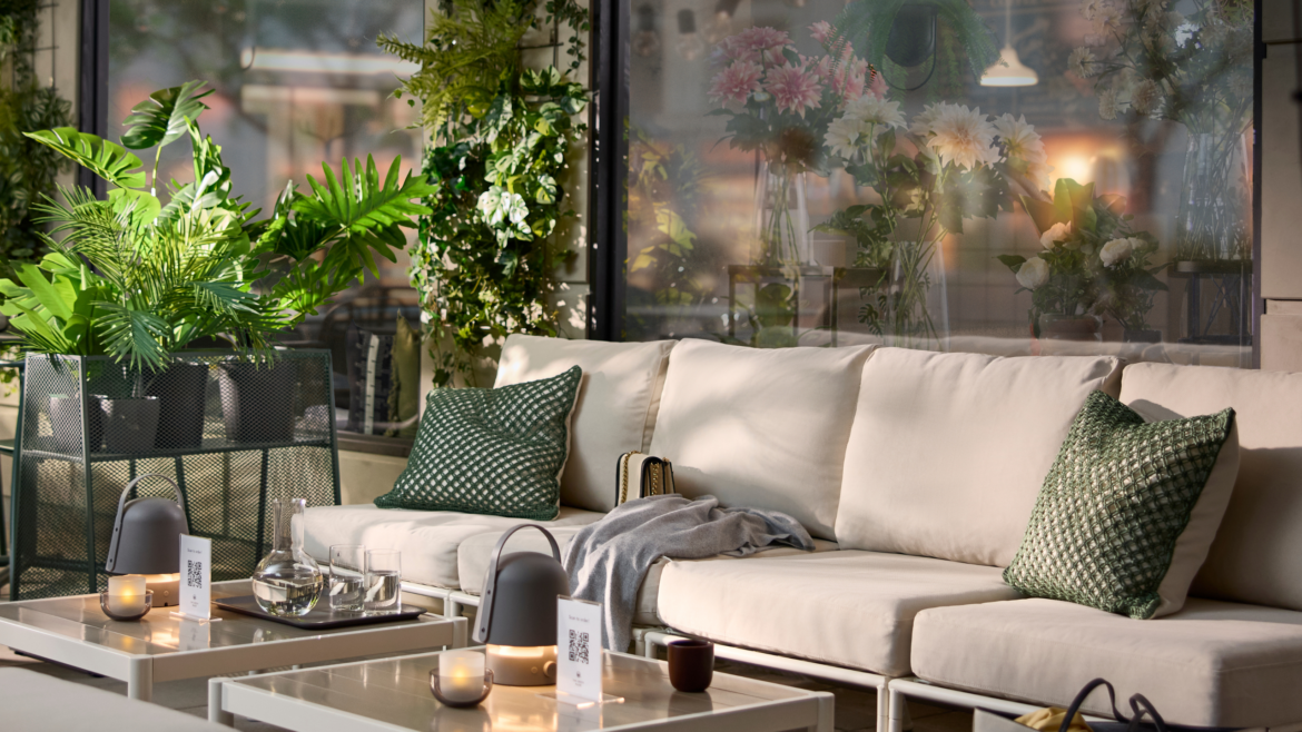 IKEA’s new plant stand will give your garden that hotel look IKEA’s new plant stand will give your garden that hotel look