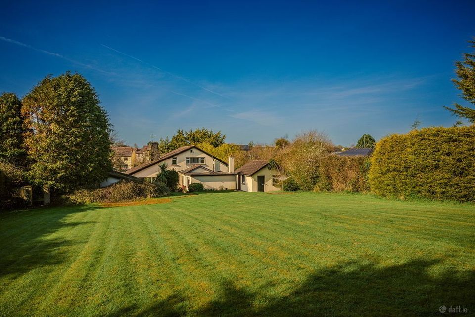 Erindale, Sandy Lane, Blackrock