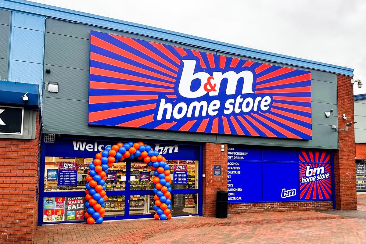 B&M