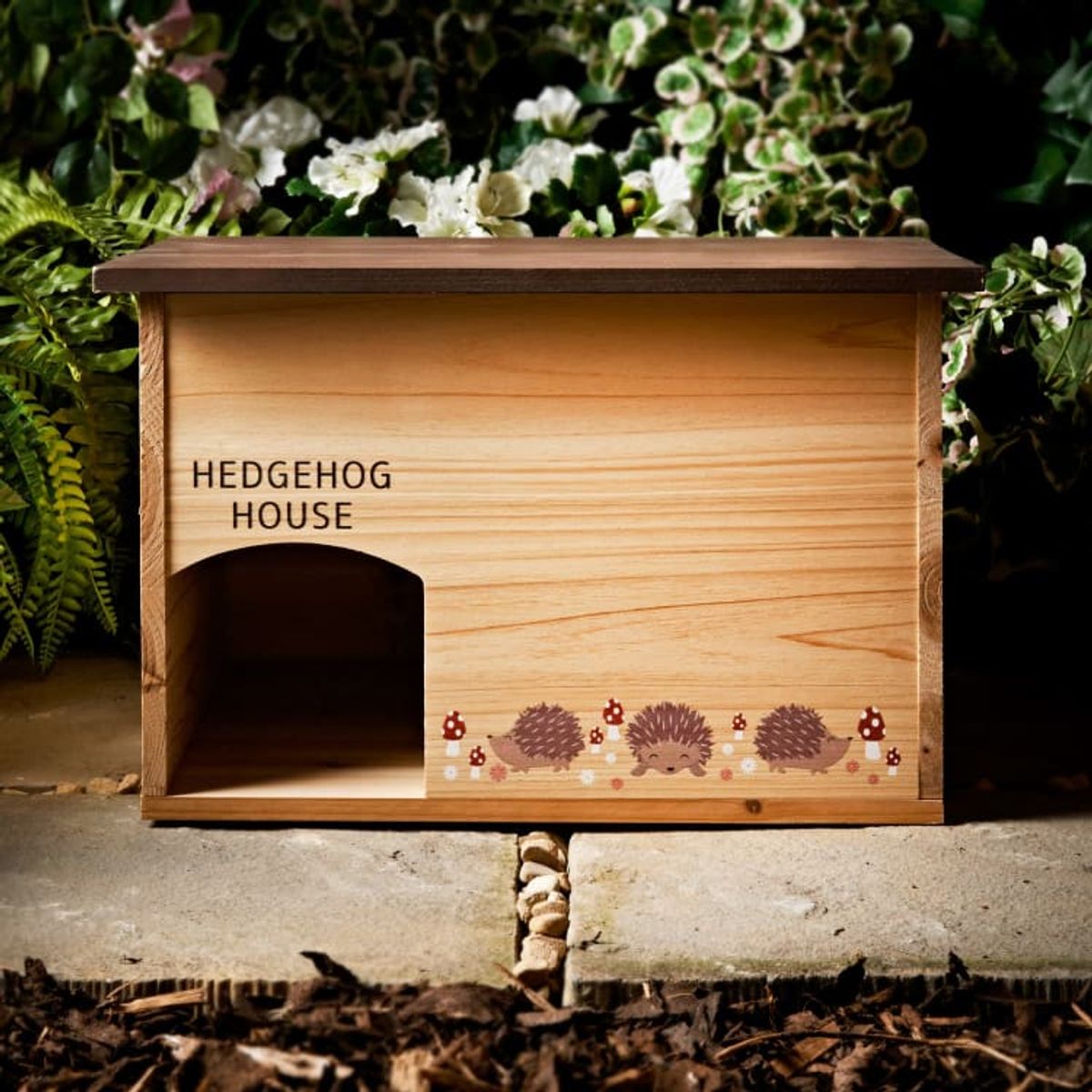B&M sells a Hedgehog House