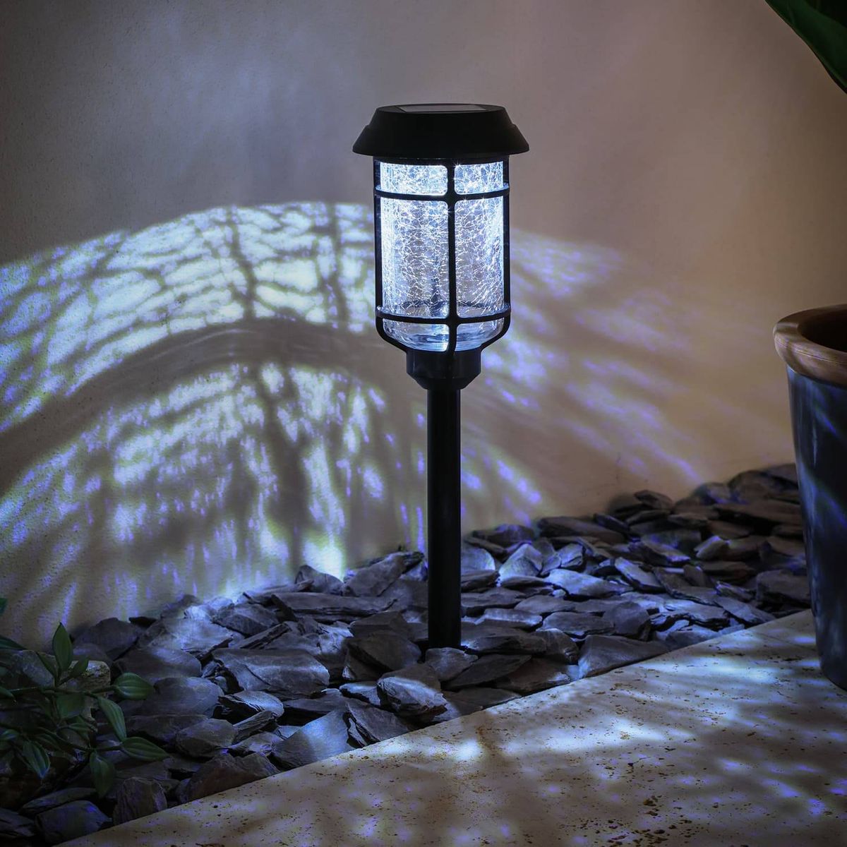 B&M's Solar Powered Crackle Glass Post Light