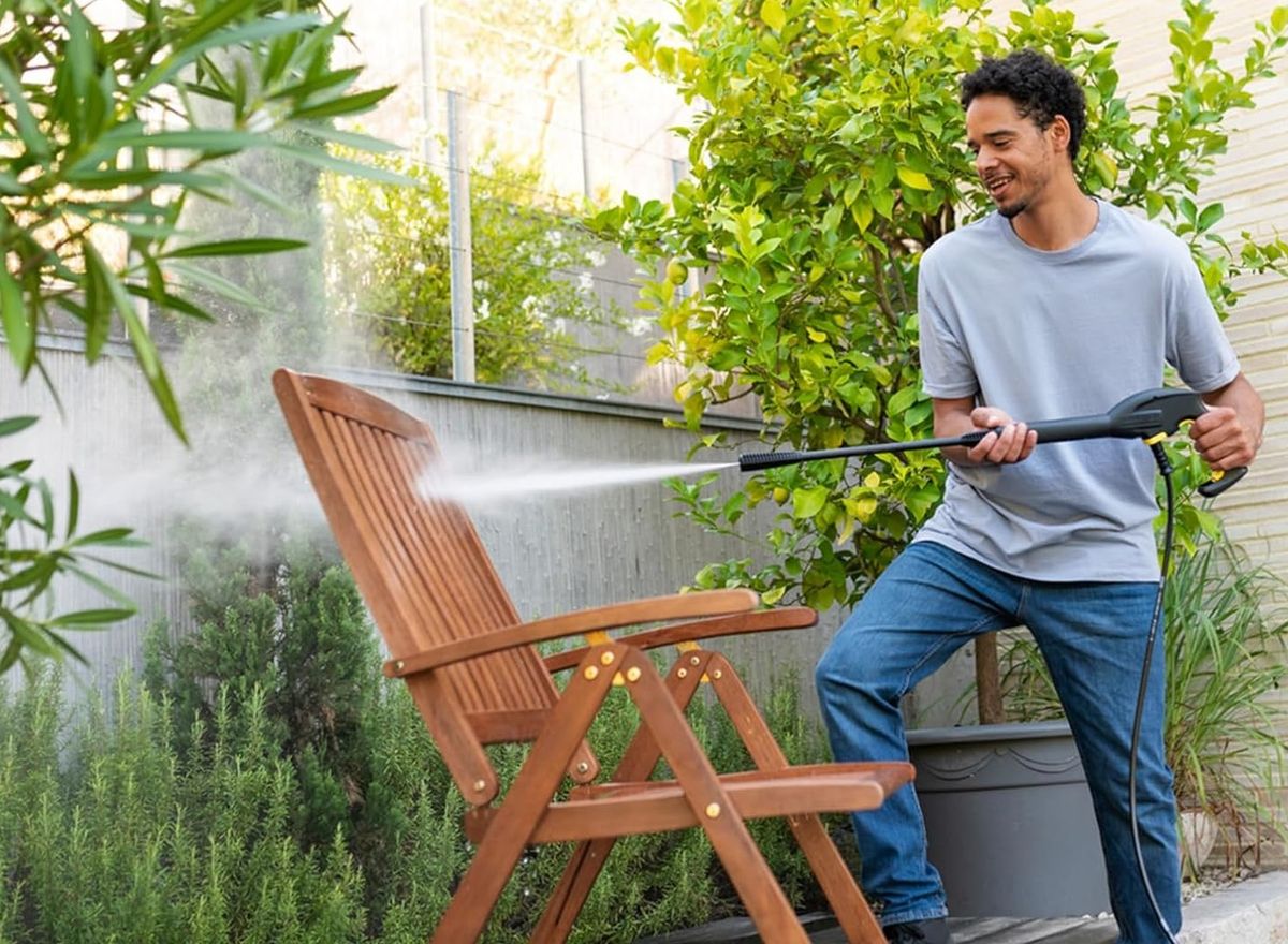 Kärcher K 2 Classic Pressure Washer