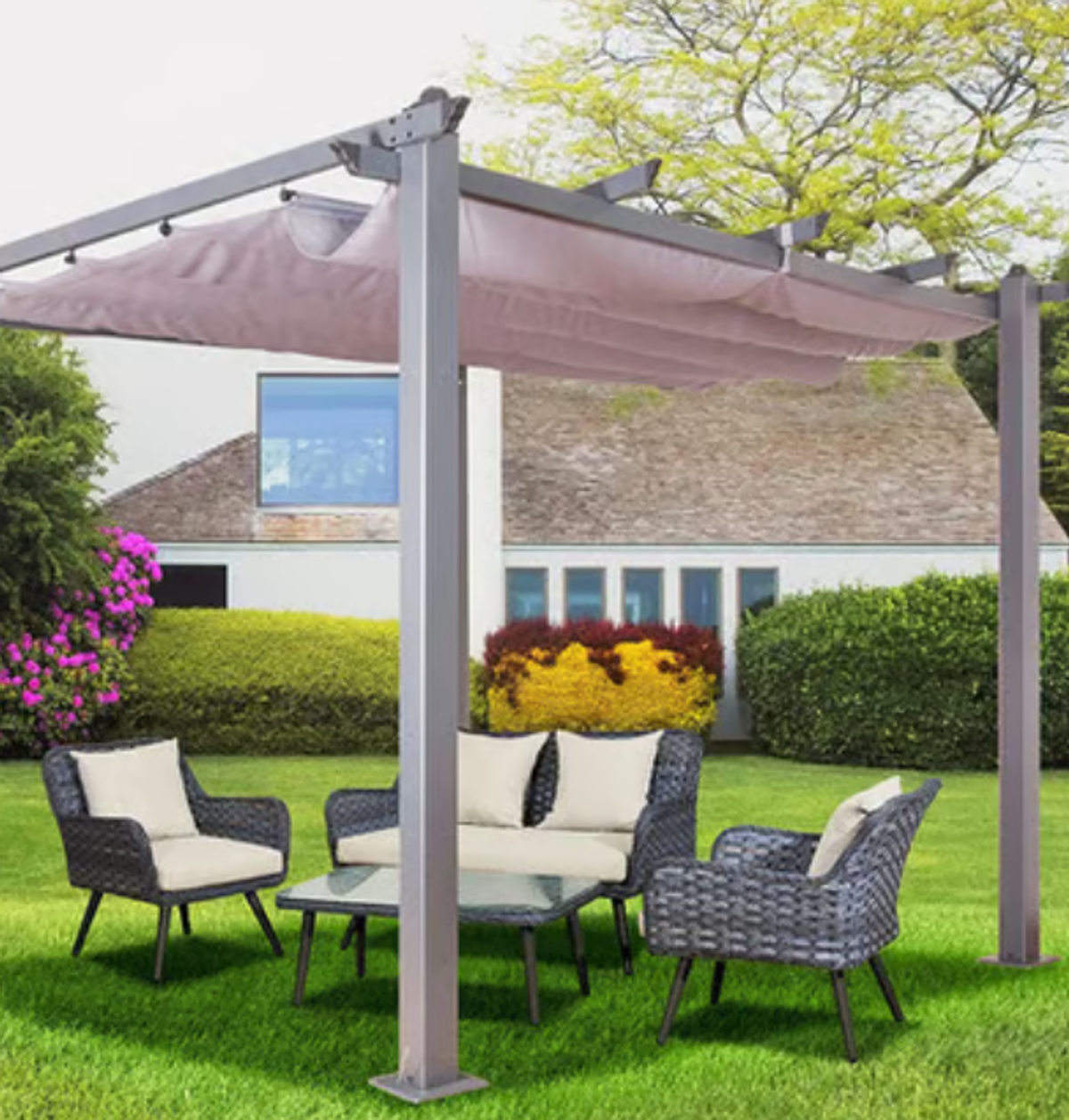 Aluminium pergola