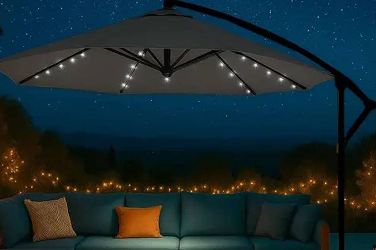 The Neo 3M Outdoor Freestanding Parasol