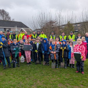 Primary garden transformed thanks to Dumfries and Galloway volunteers Primary garden transformed thanks to Dumfries and Galloway volunteers