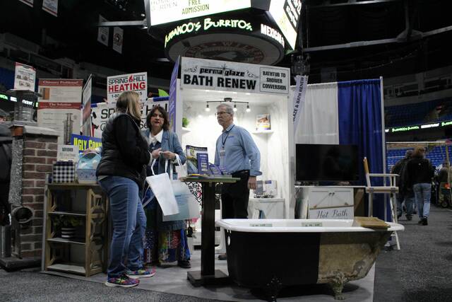 <p>Attendees hear about services Perma Glaze Bath Renew offers.</p>
                                 <p>Sydney Allabaugh | Times Leader</p>