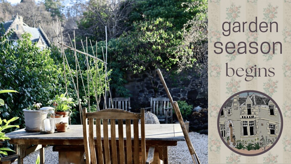 Spring Gardening Begins! Refreshing Garden Pots & First DIY Outdoor Project Spring Gardening Begins! Refreshing Garden Pots & First DIY Outdoor Project