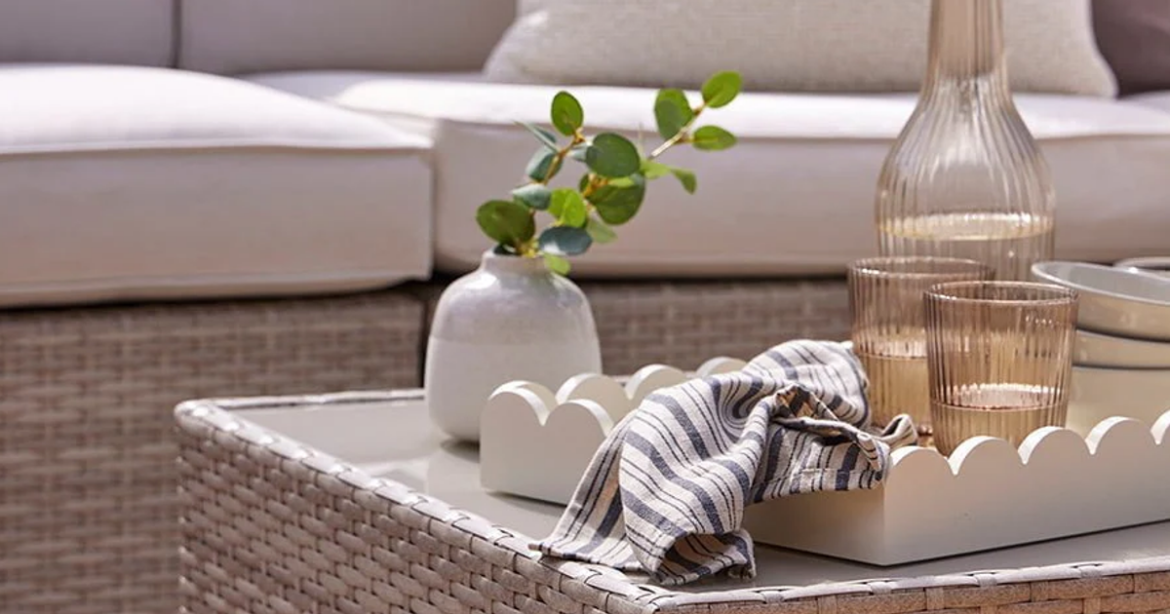Spring homeware shoppers snap up half price garden sofa that ‘lifts’ an outdoor space Spring homeware shoppers snap up half price garden sofa that 'lifts' an outdoor space