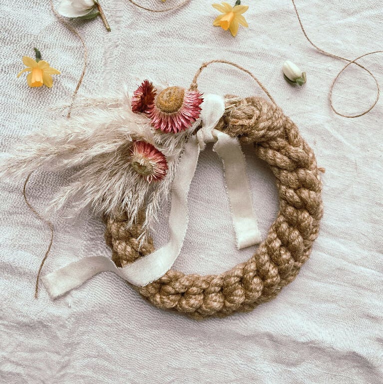 Small 15cm Rope Spring Wreath