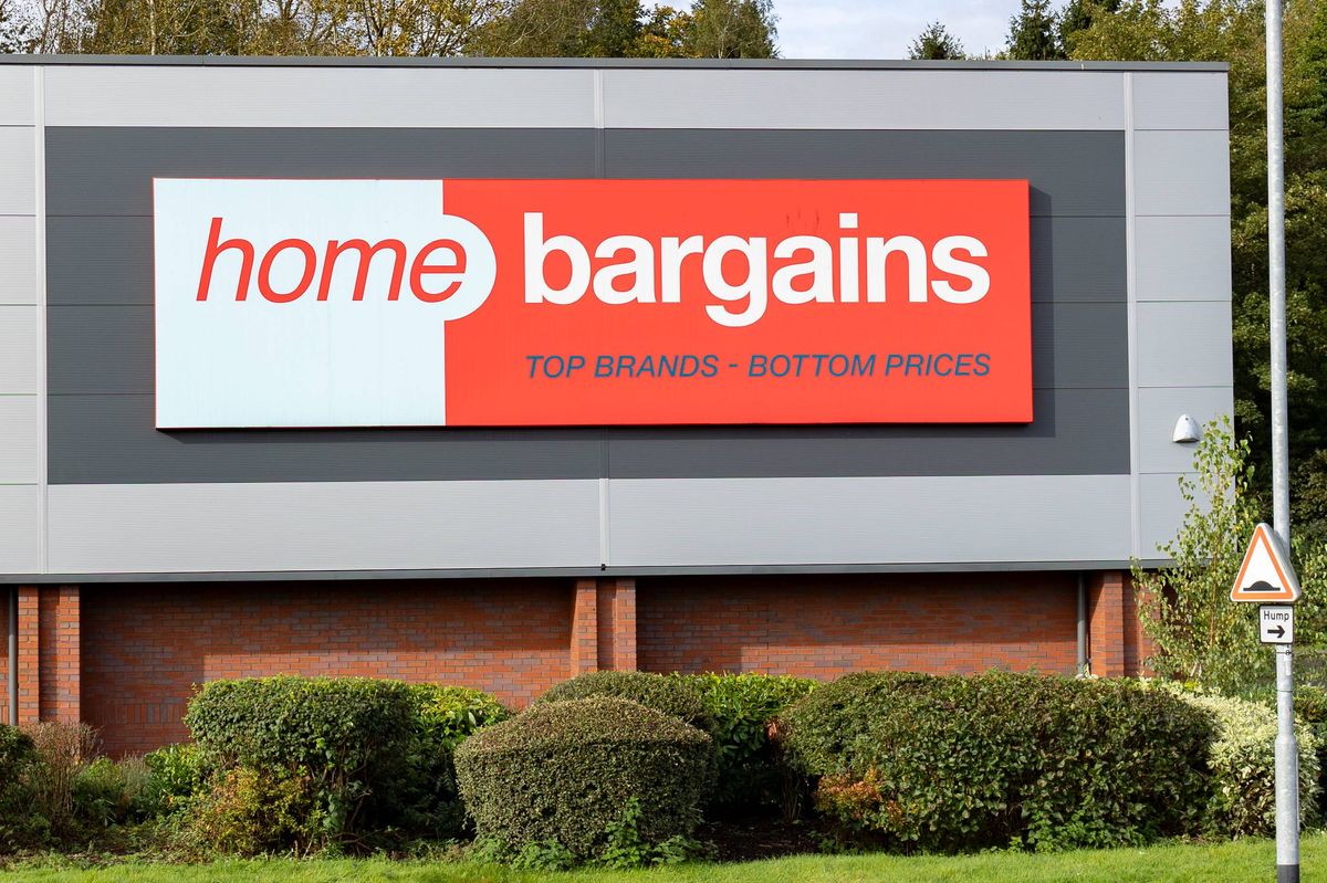 The discount store has updated its outdoor lighting range