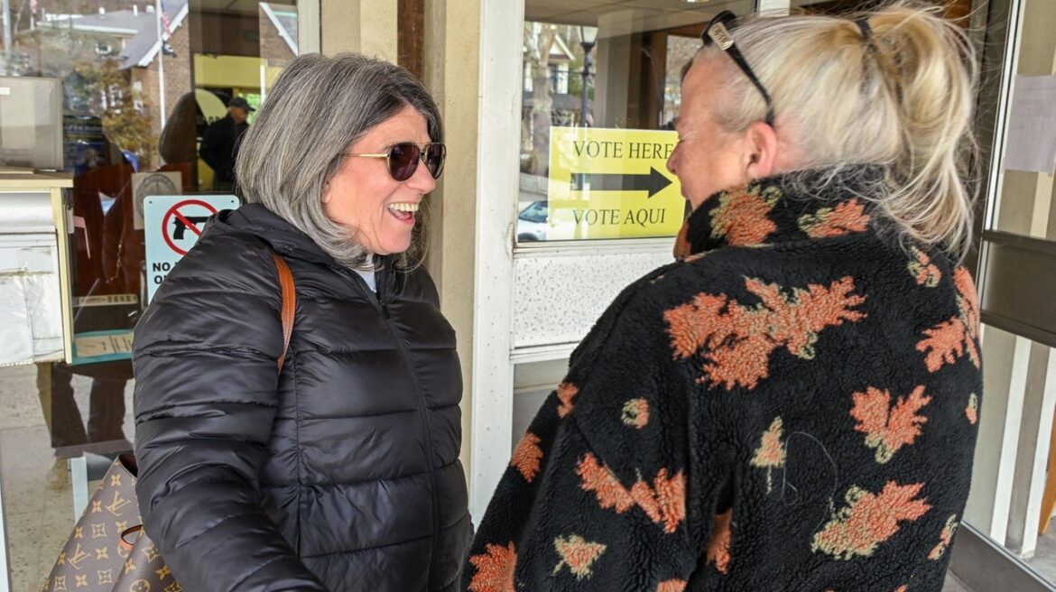 Incumbent mayors Donna Koch in Northport, Tom Gulbransen in Old Field win reelection Incumbent mayors Donna Koch in Northport, Tom Gulbransen in Old Field win reelection