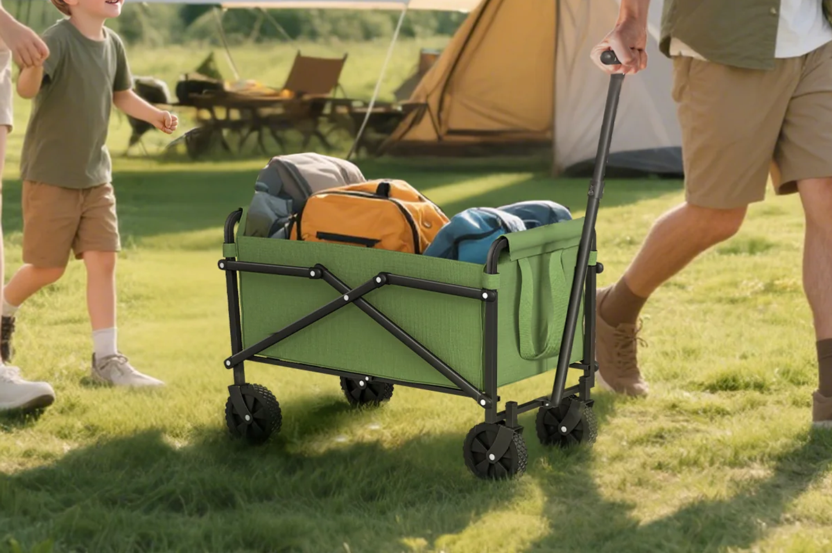 family with foldable trolley