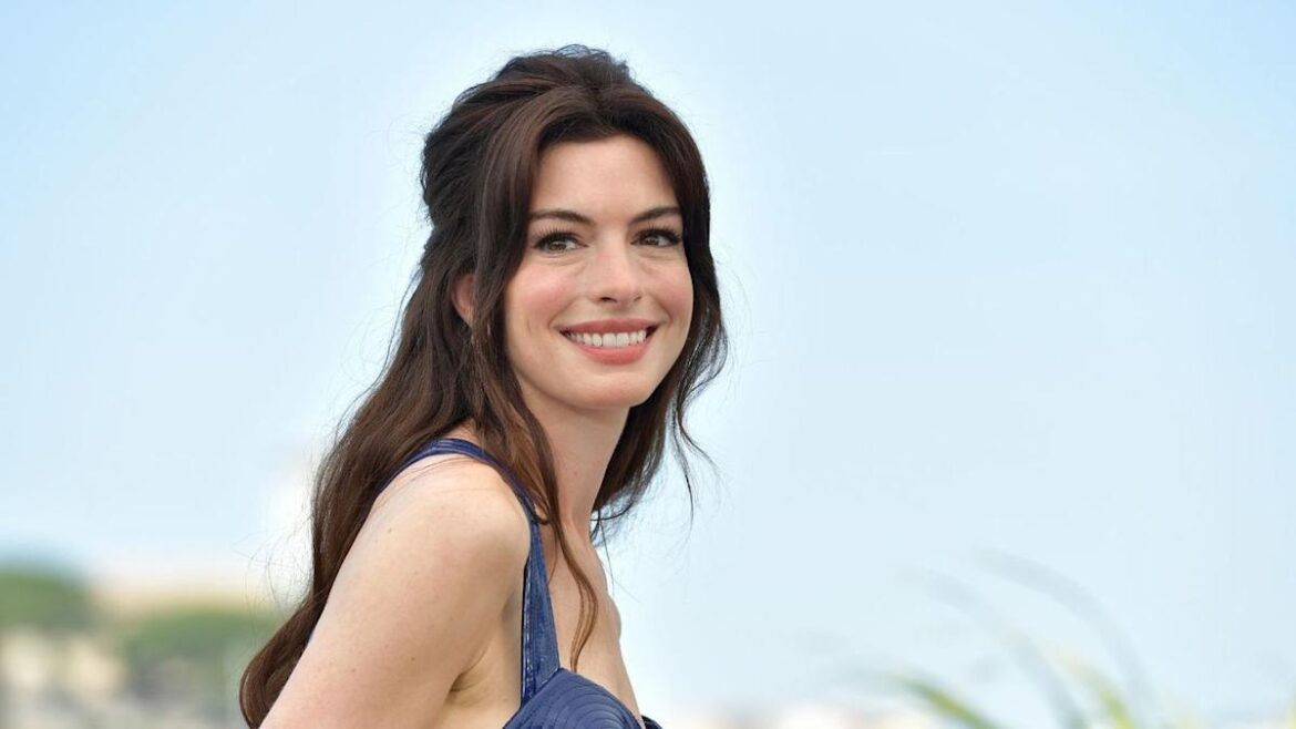 Anne Hathaway Has Perfected the One Garden Feature That Screams Summer in California