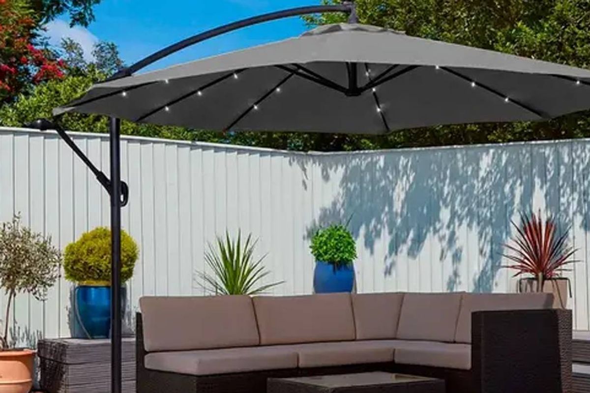 The Neo 3M Outdoor Freestanding Parasol