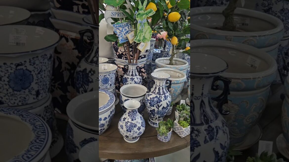 Flower pots and beautiful garden supplies #garden #gardensupplies #flowerpot #plants