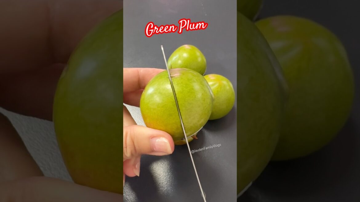 Fruit cutting Plum 😱 #shorts #satisfying #fruit #enjoy #garden