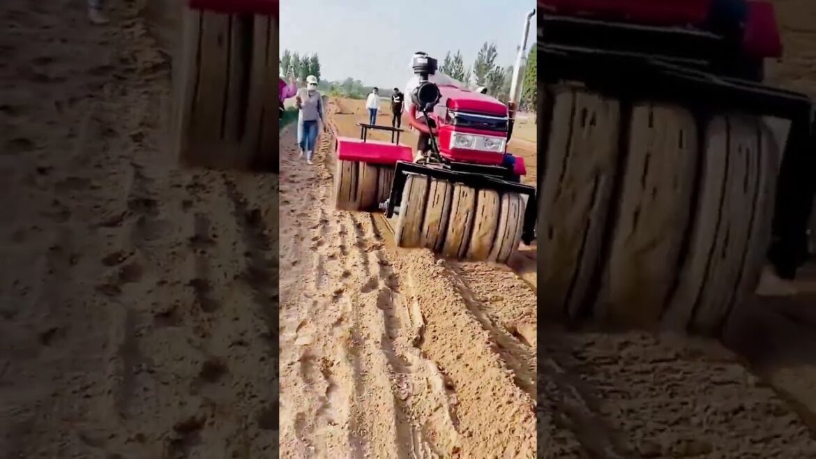 advanced agricultural machinery for leveling garden soil #shorts advanced agricultural machinery for leveling garden soil #shorts