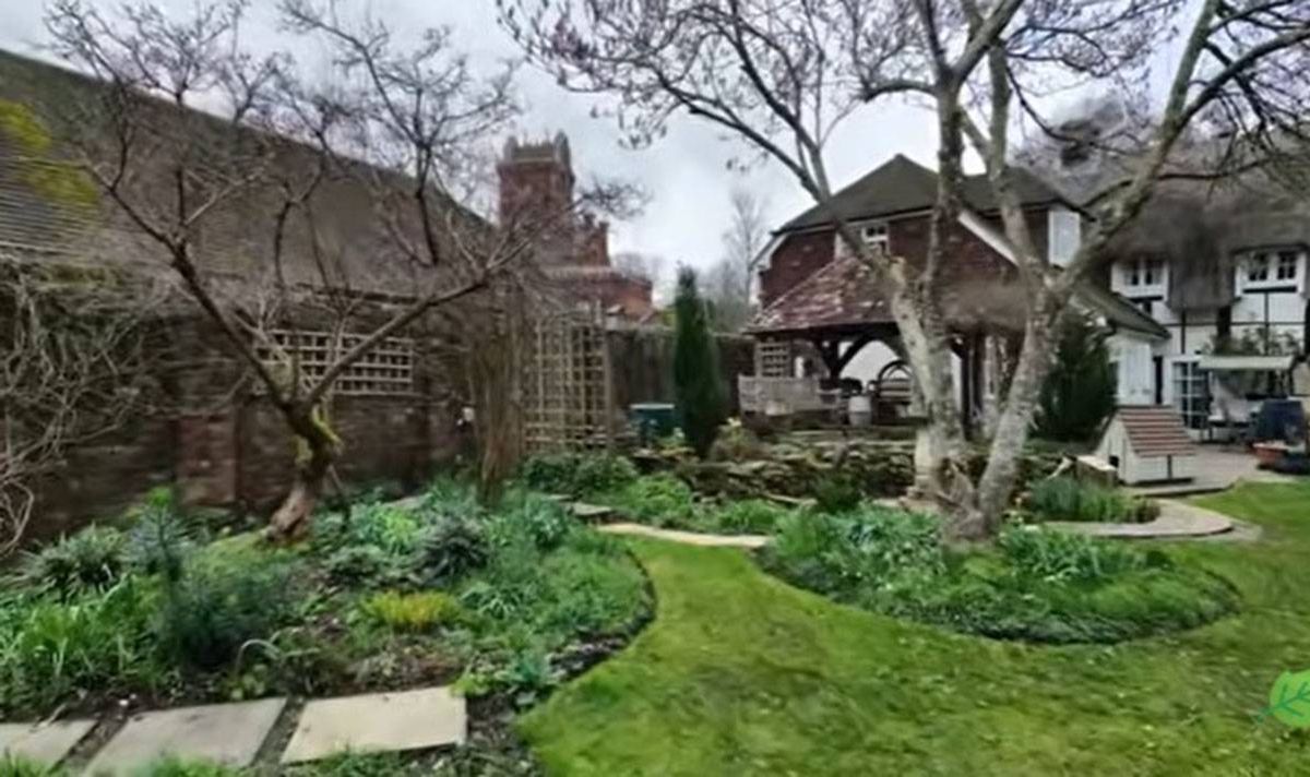 Alan Titchmarsh