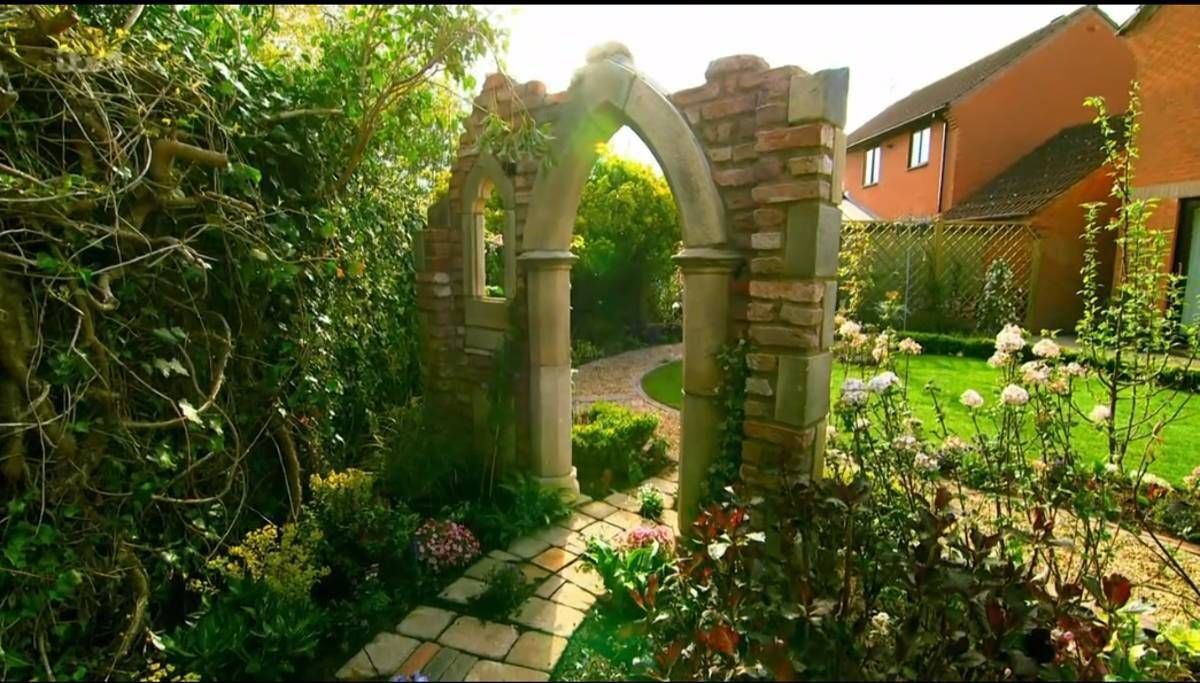 The fake ruins added to the garden
