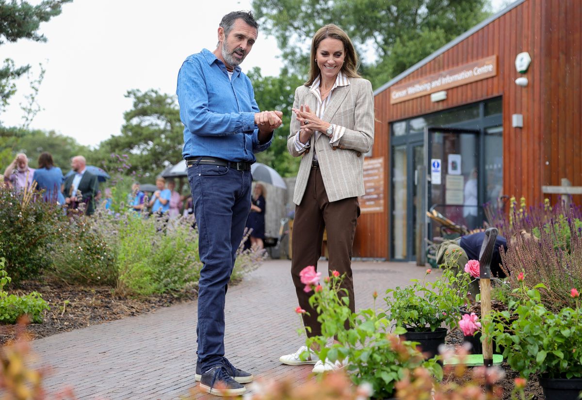 adam frost and princess kate in garden