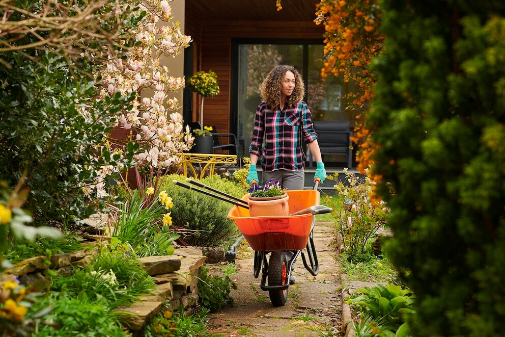 3 Gardening Tasks I Won’t Tackle in March 3 Gardening Tasks I Won’t Tackle in March