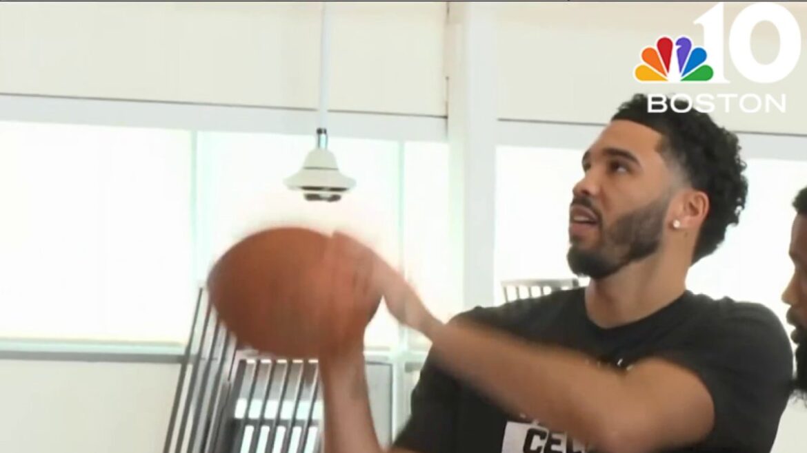 Will Jayson Tatum make long-awaited return at TD Garden tonight? – NBC Boston