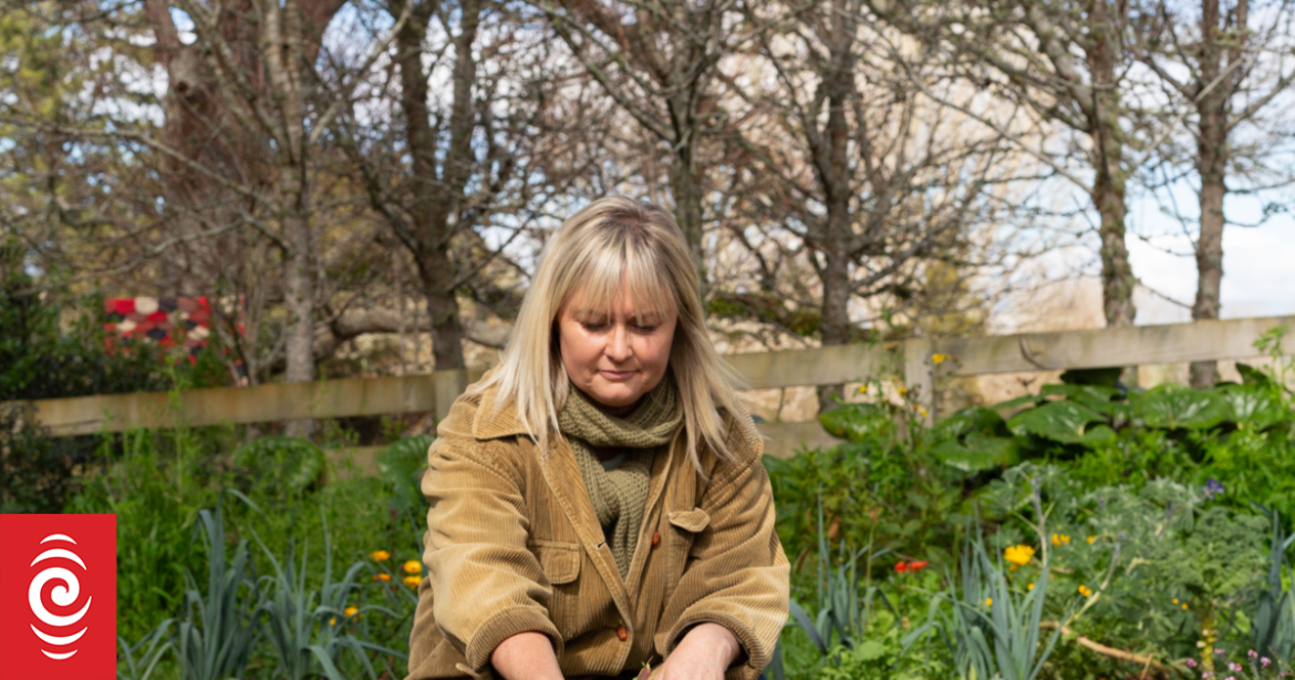 Weekend Stuff: Gardening with Lynda Hallinan Weekend Stuff: Gardening with Lynda Hallinan