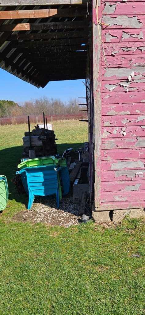 Cracked footer on barn