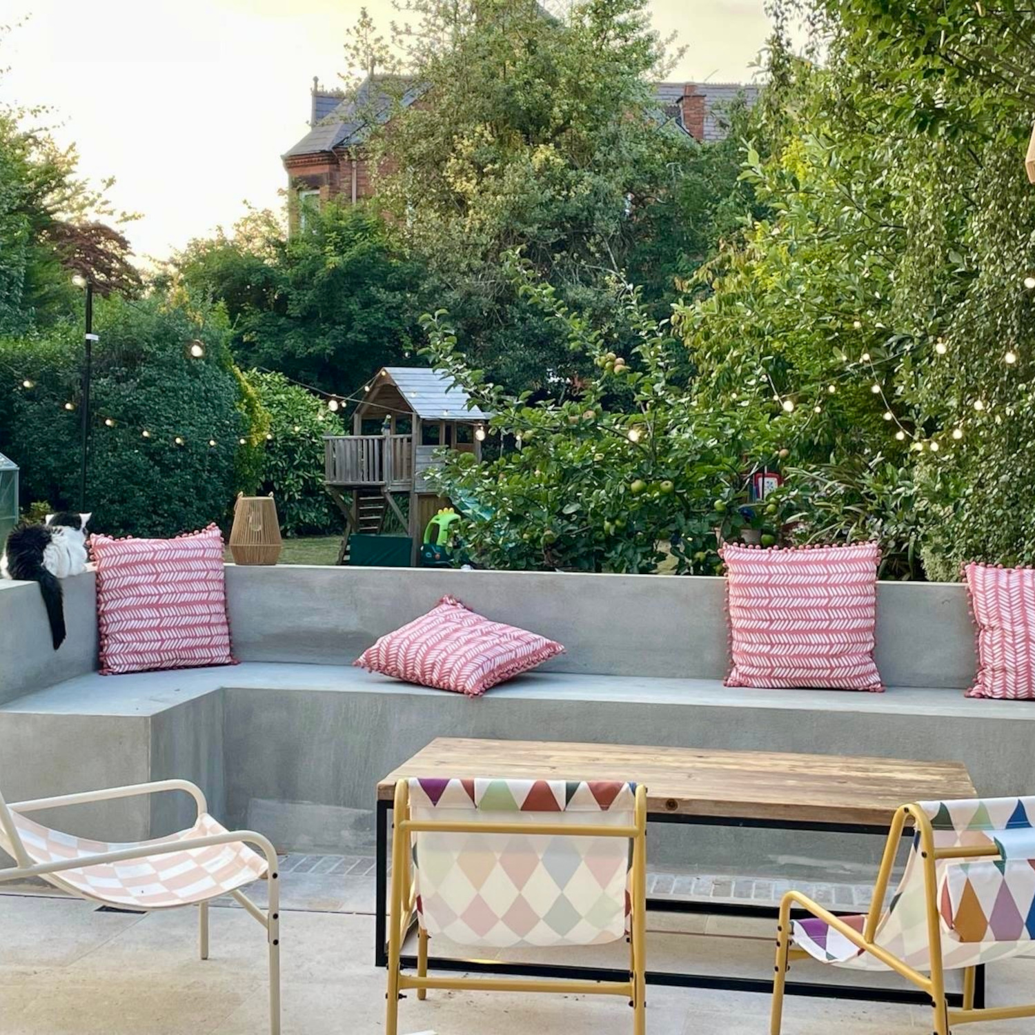 Jenny's patio in the summer