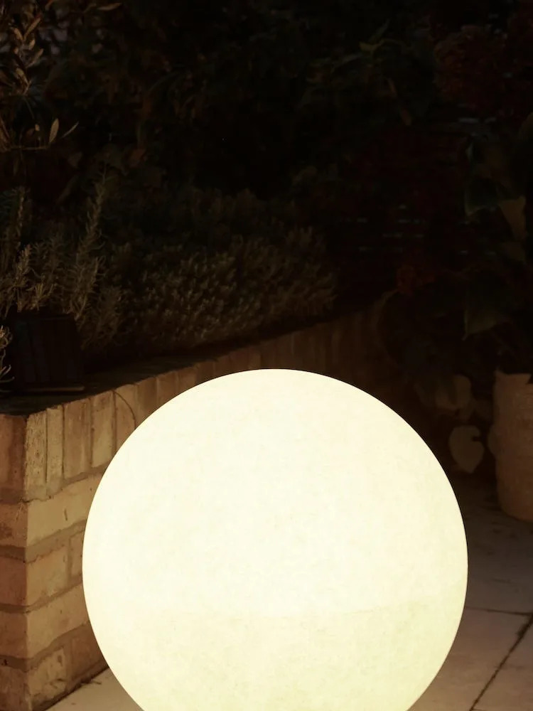 Is your hedge too tall? It could cost you £1,000