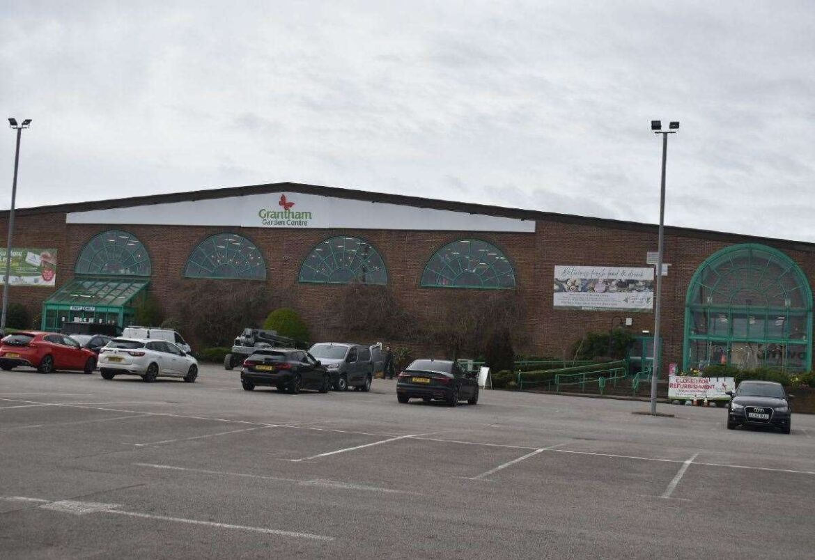 Grantham Garden Centre confirms celebrity guest from BBC Gardeners’ World for opening day Grantham Garden Centre confirms celebrity guest from BBC Gardeners’ World for opening day
