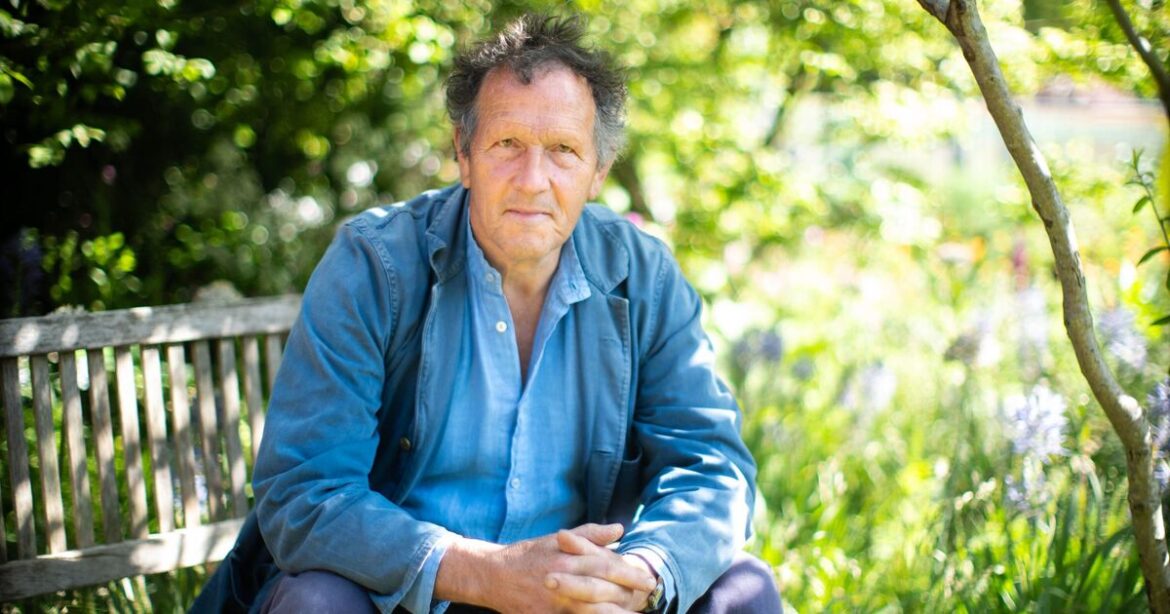 Monty Don shares 'most reliable' daffodil type for spring gardens