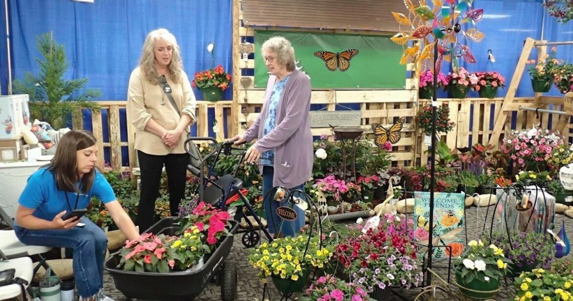 Celebrate spring planting with the Master Gardeners | Community Celebrate spring planting with the Master Gardeners | Community
