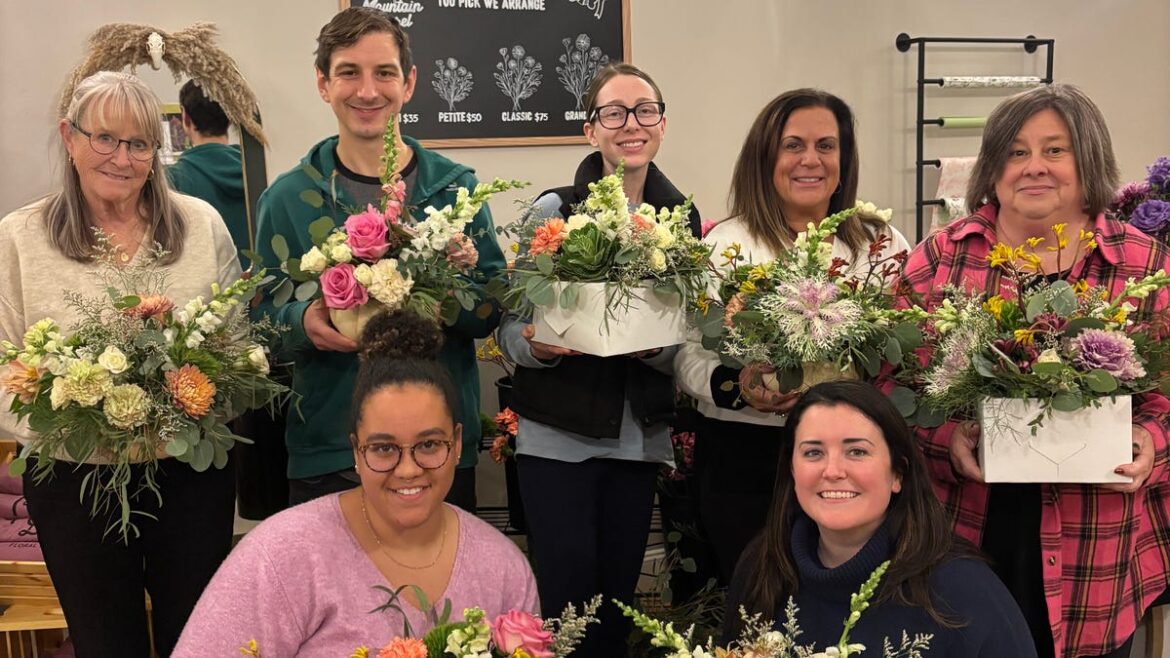 Craft and garden events at Mountain Laurel Floral Designs