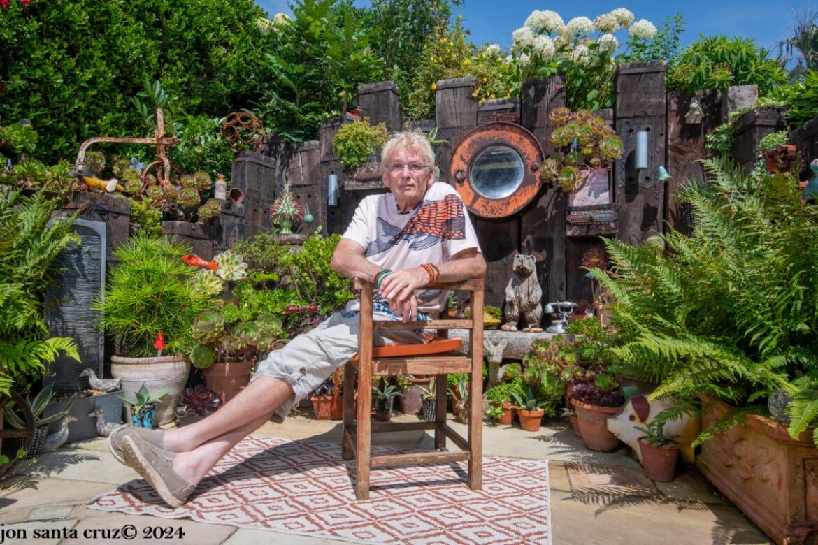 Sussex gardener becomes member of national media guild