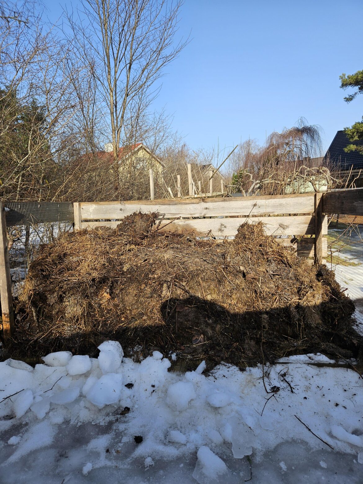 From permafrost to worm hotel in 3 weeks, here we go!