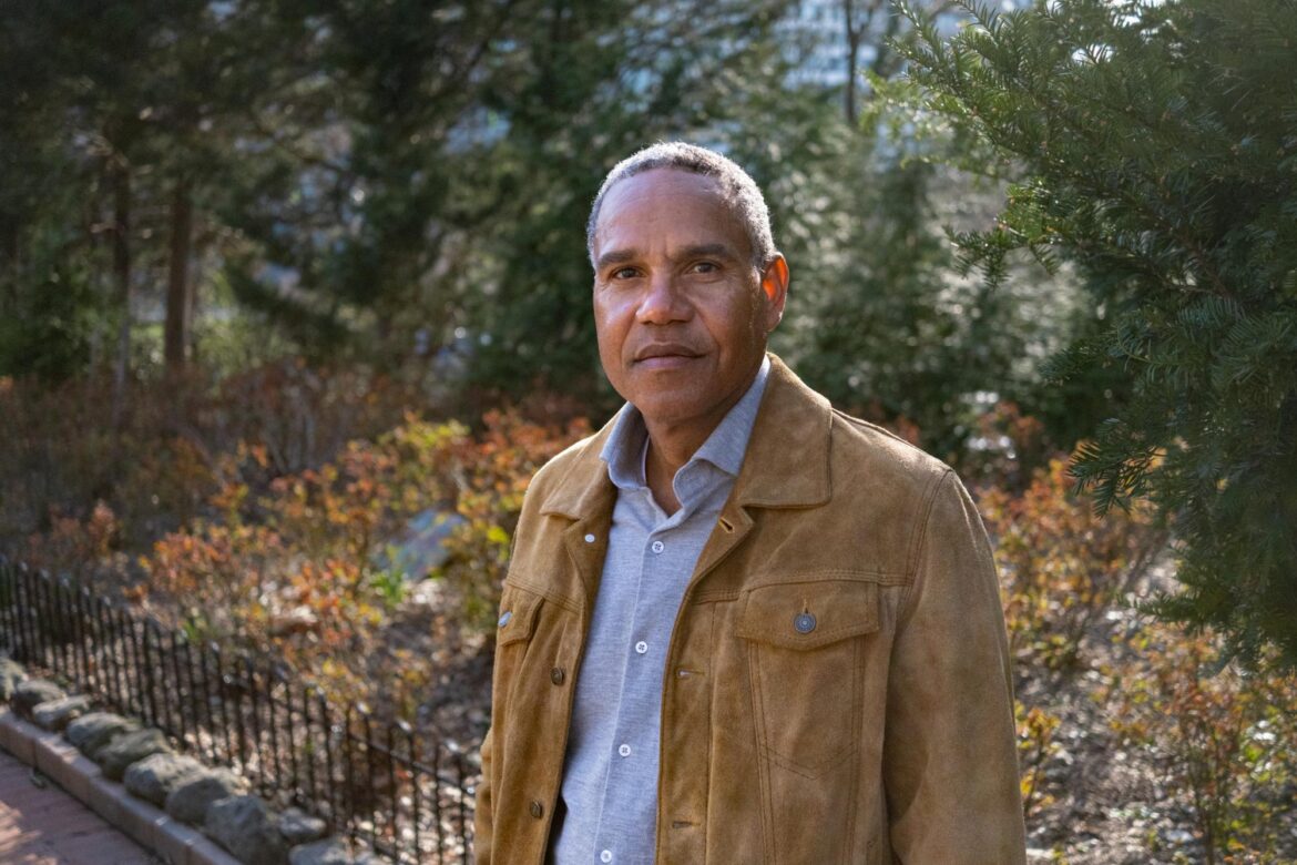 Meet the volunteers helping Foggy Bottom blossom – The GW Hatchet