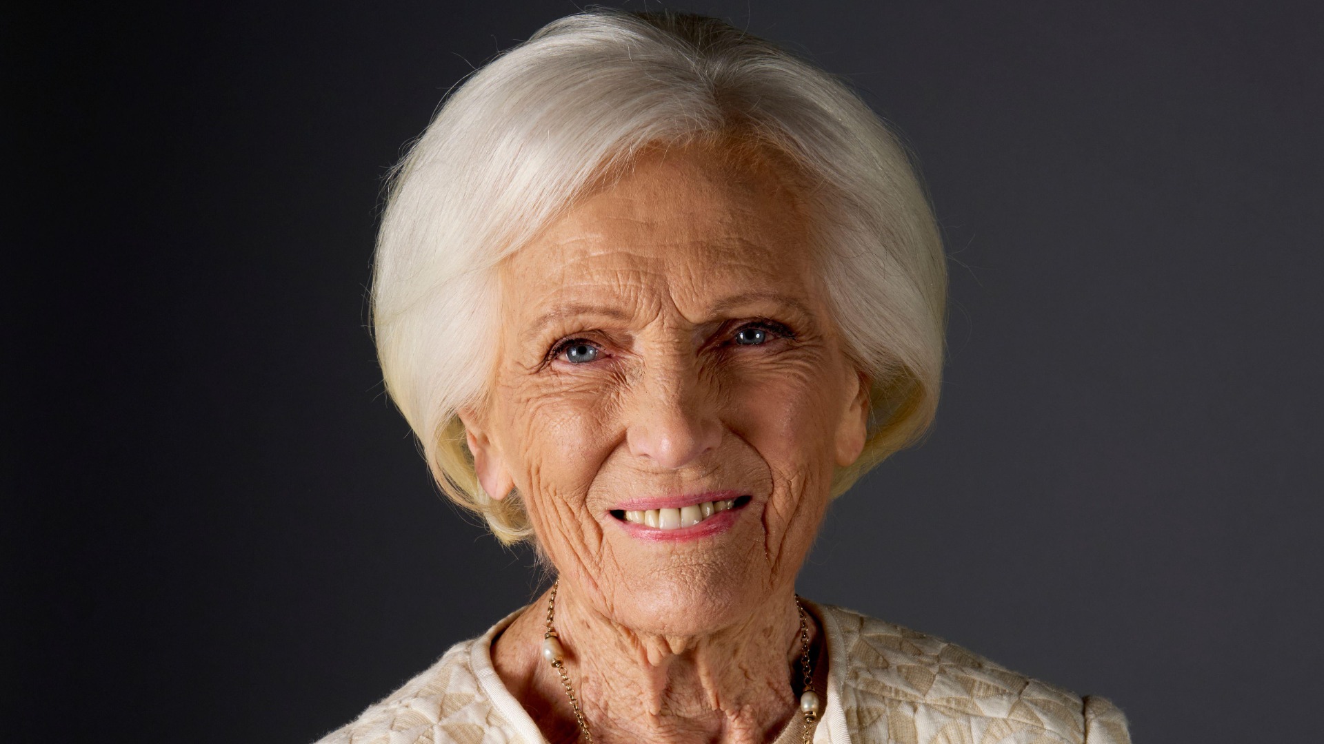 Mary Berry at The Oldie Literary Lunch