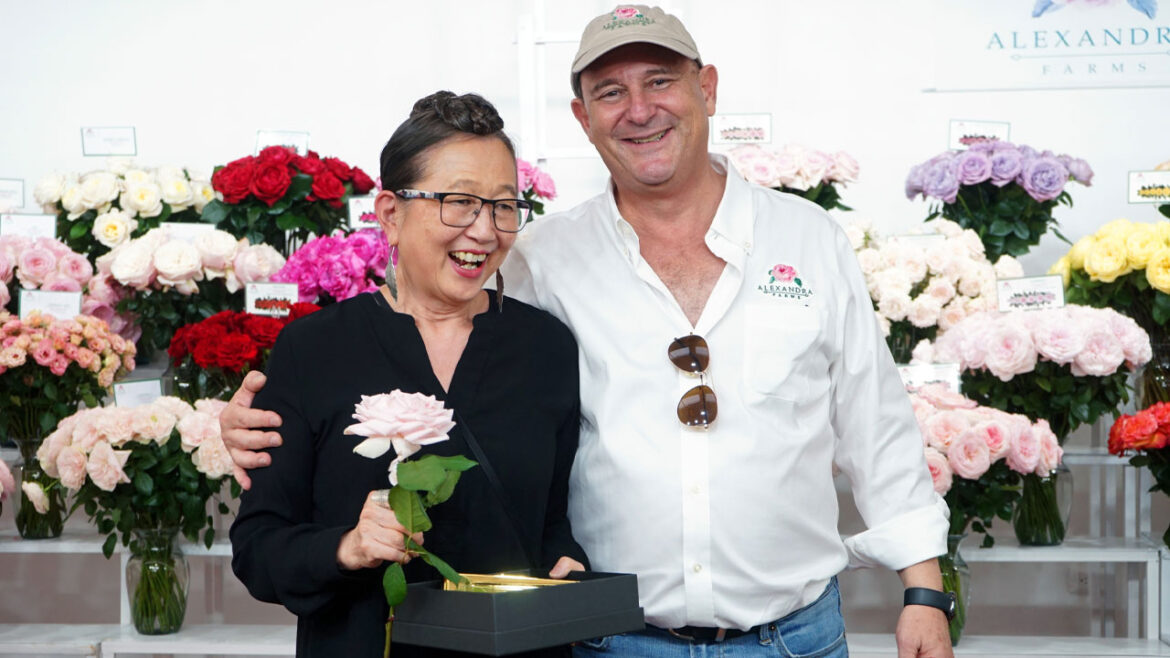 Alexandra Farms Honors Renowned Floral Artist Hitomi Gilliam with Garden Rose Dedication