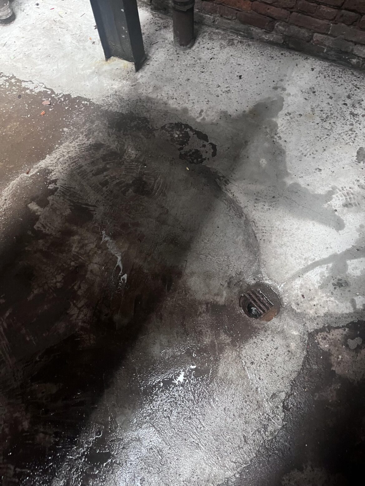 How to handle the drain?