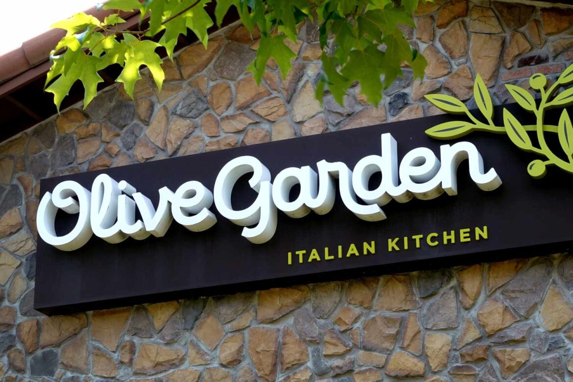 Olive Garden Just Brought Back A Beloved Meal Deal—And Didn't Raise The Price