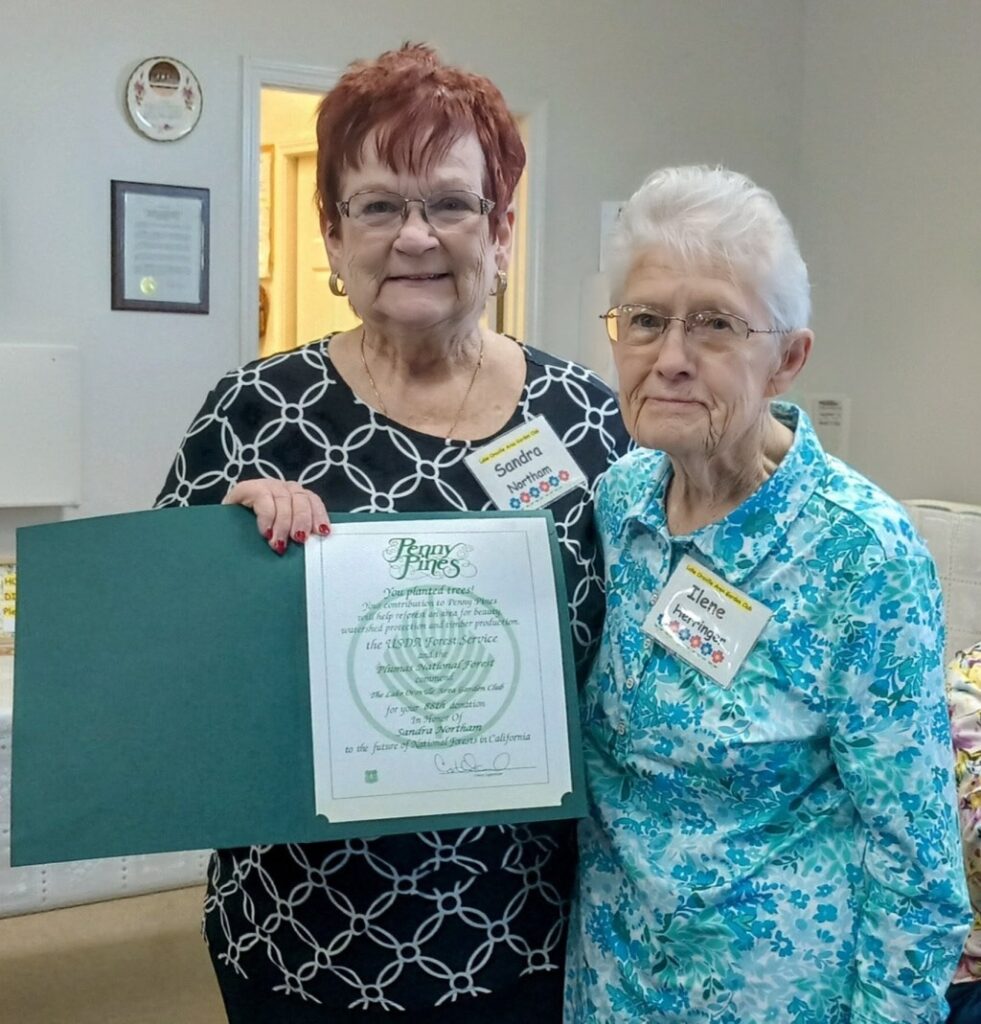 Garden club member honored | Snapshot – Oroville Mercury-Register Garden club member honored | Snapshot – Oroville Mercury-Register