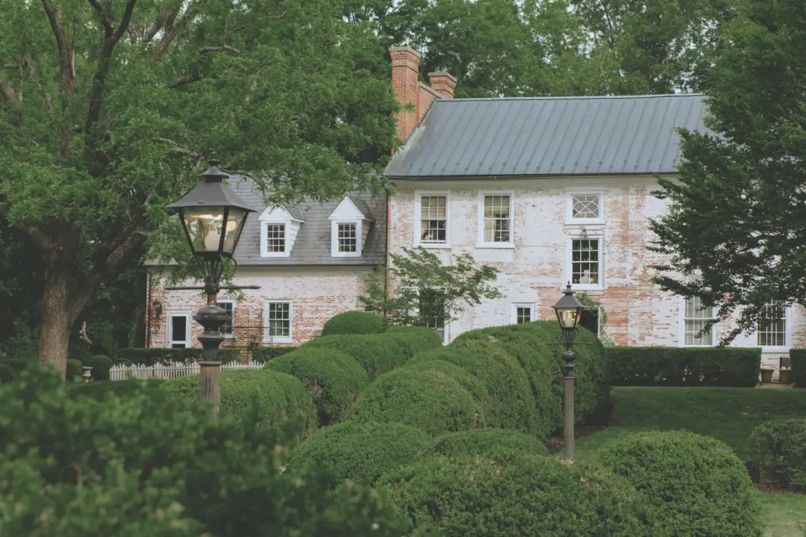 How a Forgotten Virginia Garden Became a Wedding Wonderland