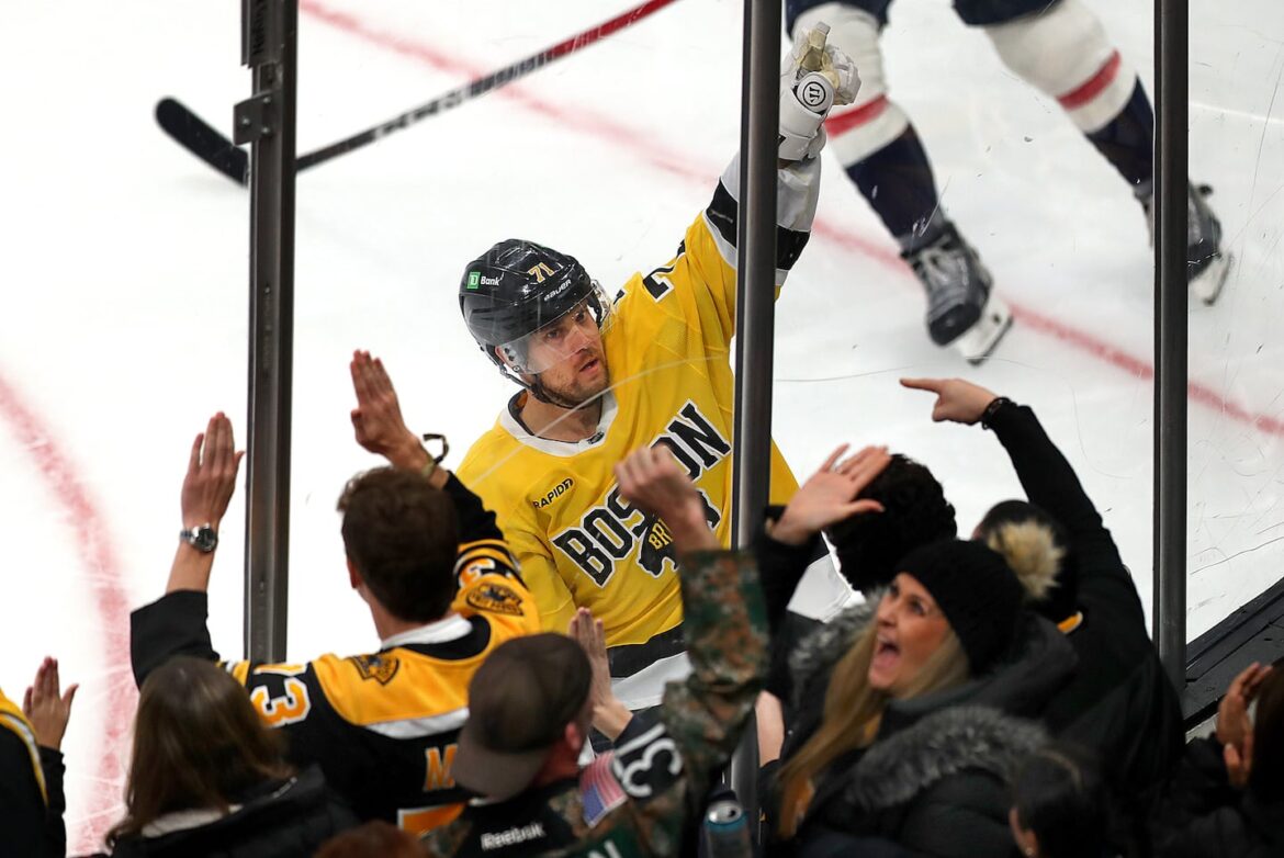 Bruins spoil Alex Ovechkin’s potentially final TD Garden visit with 12th straight home victory Viktor Arvidsson scored the go-ahead goal and celebrated with Bruins fans at TD Garden.