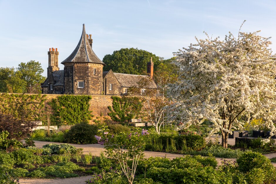 rhs garden bridgewater spring national lottery open week