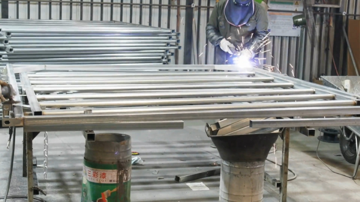 Welding steel pipe for a cattle fence – quick real footage